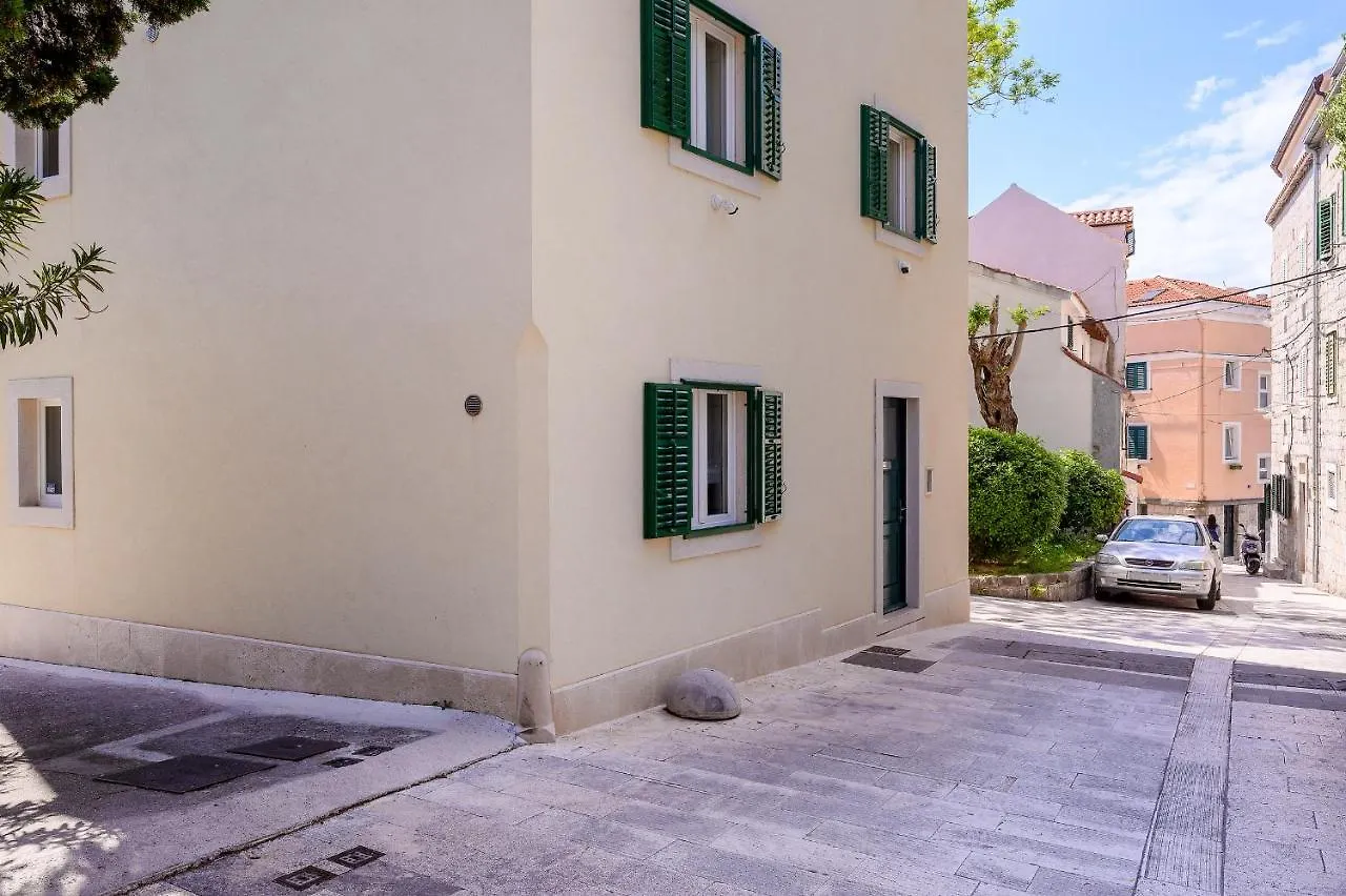 Blue And Green Apartments Split Kroatien